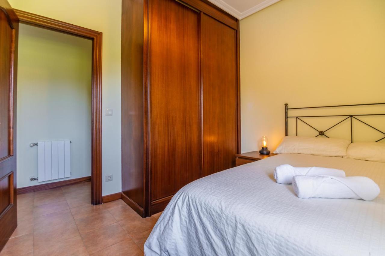 Apartamentos Privados Con Jardin Y Barbacoa Compartida En Laredo Kültér fotó
